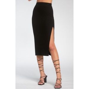 Brand new Elan midi skirt with slit